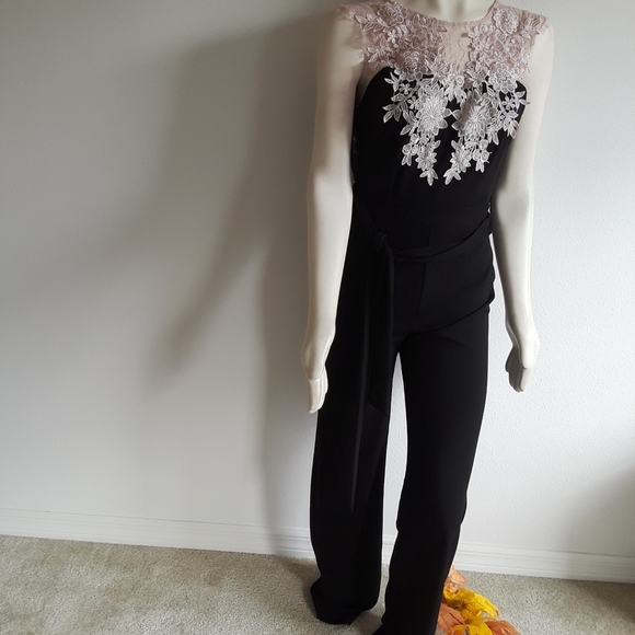 NWT Ladies Jumpsuit - Picture 4 of 8